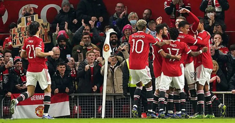  里昂补时绝杀昂热保留争冠希望  