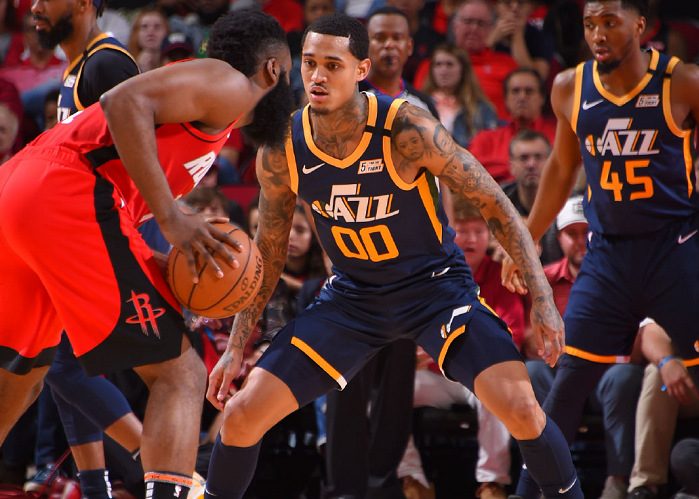  米切尔压哨三分拖入加时，骑士惜败于热火